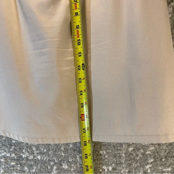 Patagonia Women's Size 6  Skort Khaki Gray Skirt Short Side Zip Polyester - Picture 11 of 11